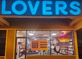 Find A Store  Lovers