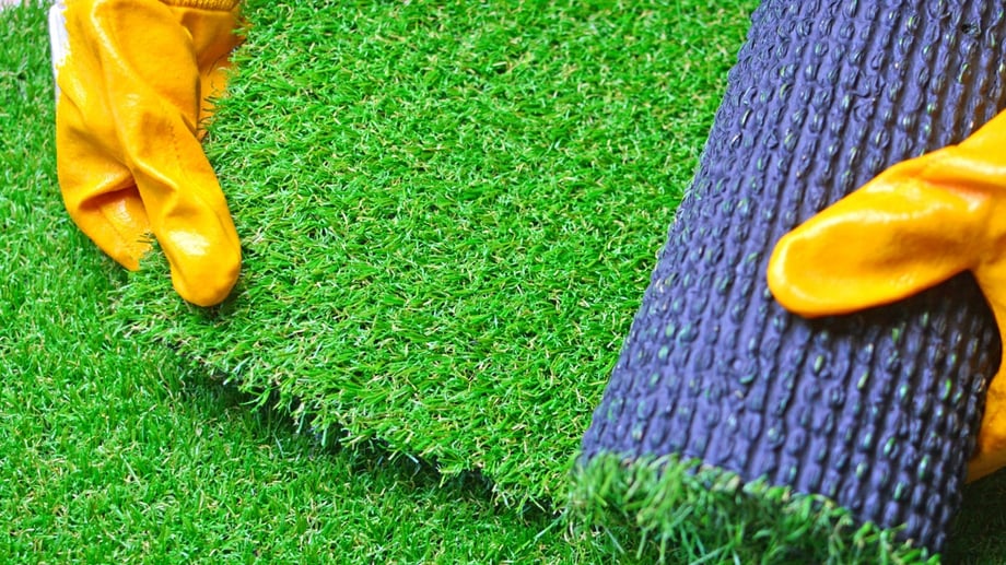 What Base Do You Put Under Artificial Turf in Kansas City?